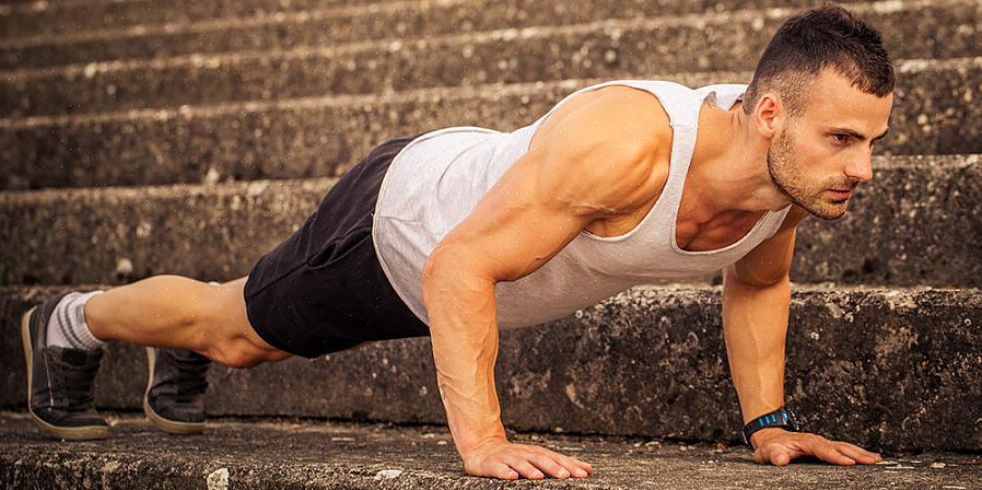 בואו נסתכל על כמה מהדרכים הקלות והיעילות ביותר לשמור על מסת השריר במהלך ההסגר