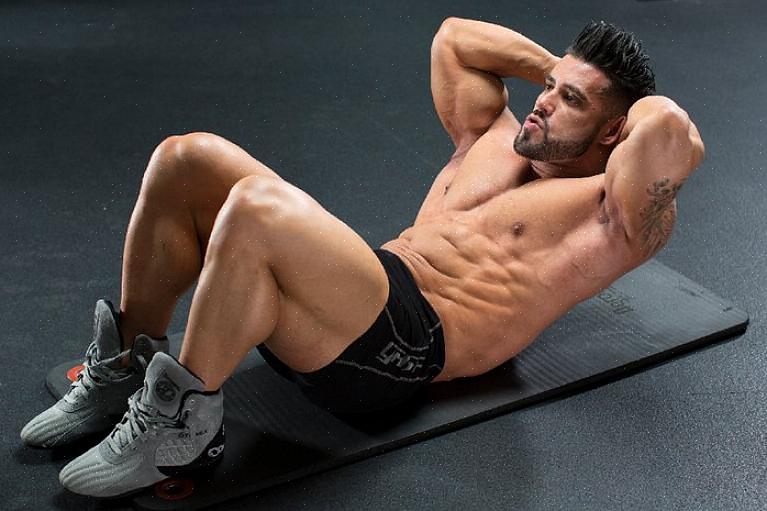 אתה יכול לאמן את שרירי הבטן שלך תוך 15 דקות בלבד ביום