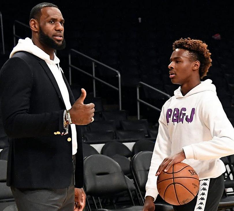 אבל המציאות היא שהוא שחקן כדורסל מודרני בכל זכותו