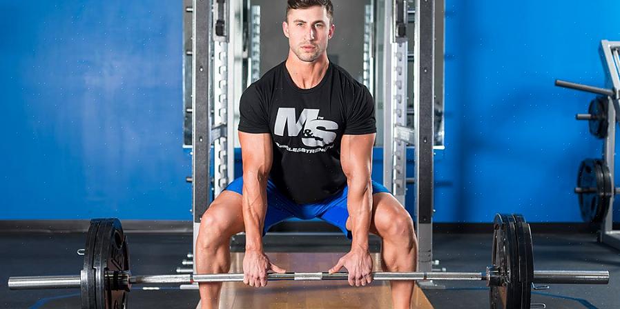 עבודה על שרירי הבטן שלך עם אימון פירמידה יהיה חסר תועלת לחלוטין