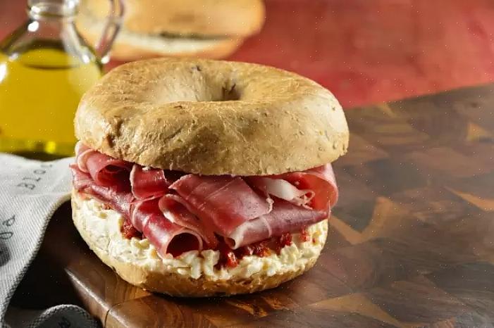 ובכן, בשר חזיר סראנו לארוחת הבוקר עוזר גם בזה