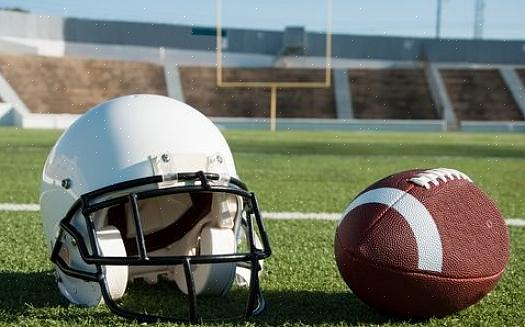 בתי ספר מקומיים הם היחידה הארגונית הבסיסית של מערכת הספורט של המדינה