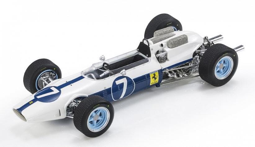 ג'ון סורטיז כרוכב אופנוע