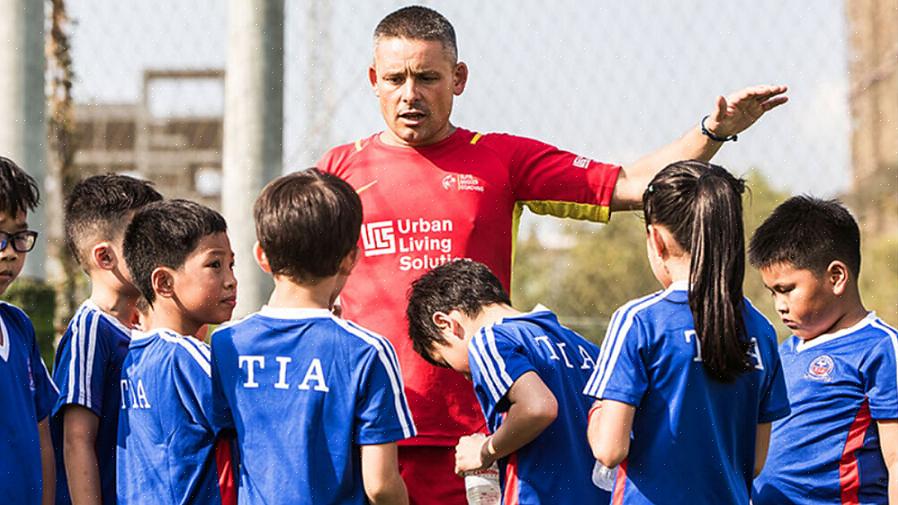 המפתח להפיכתו למאמן עילית בכדורגל נוער טמון באימון נכון של השחקנים השואפים