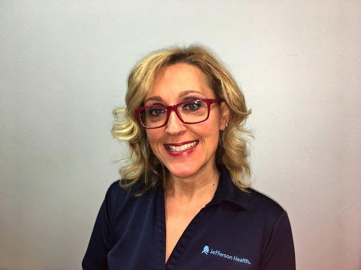 רוב האנשים חושבים על מנוי לחדר כושר או על יציאה לריצה בעצמם כאשר אנו מזכירים אימון אישי